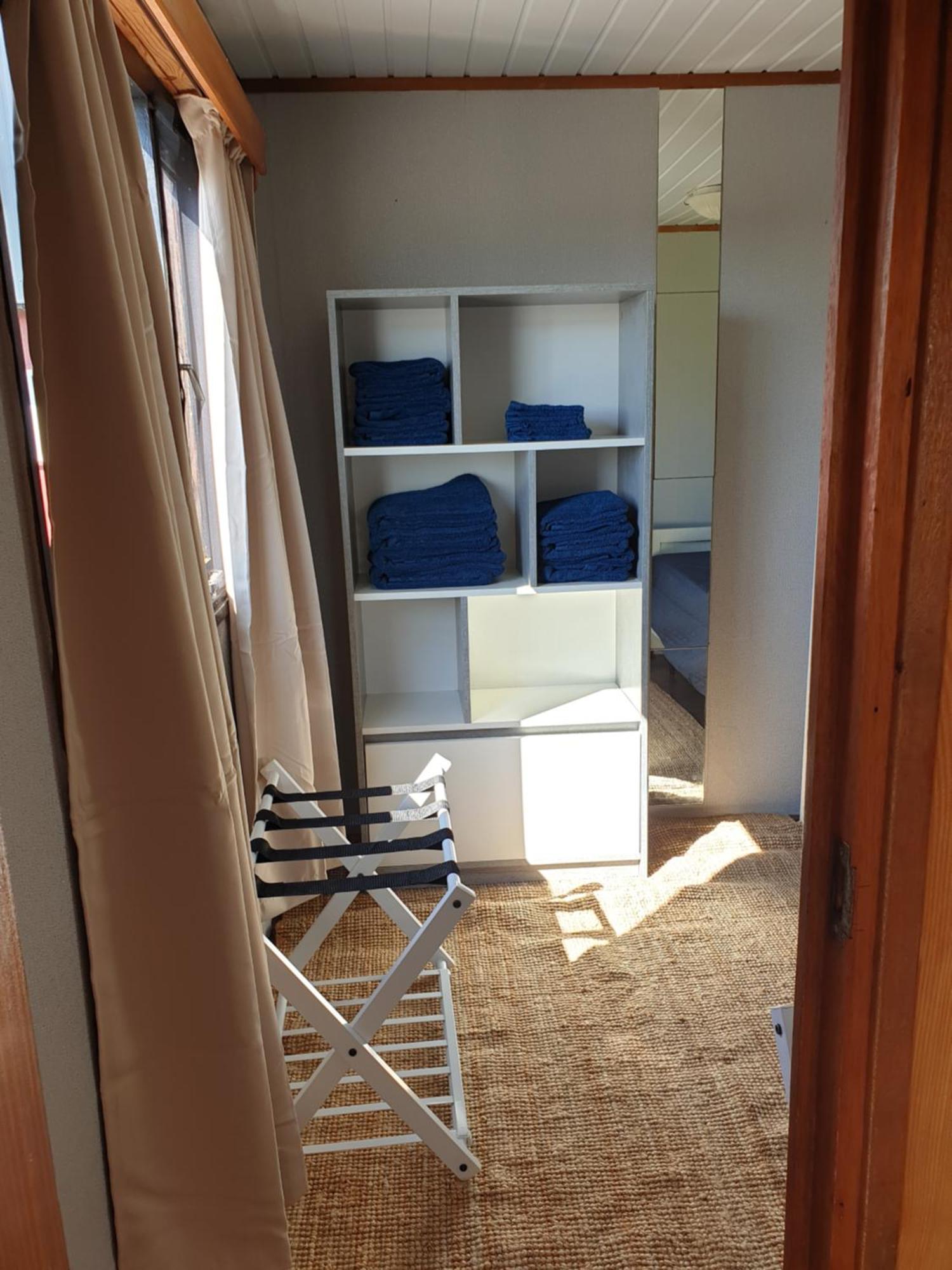 Sint Jacobiparochie Donnas Place מראה חיצוני תמונה